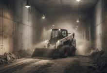 تعمیرات بابکت در حال کار