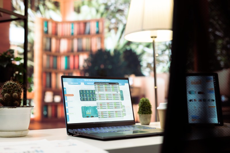 چطور اتوماسیون حسابداری فروشگاهی باعث صرفهجویی در هزینه و زمان میشود