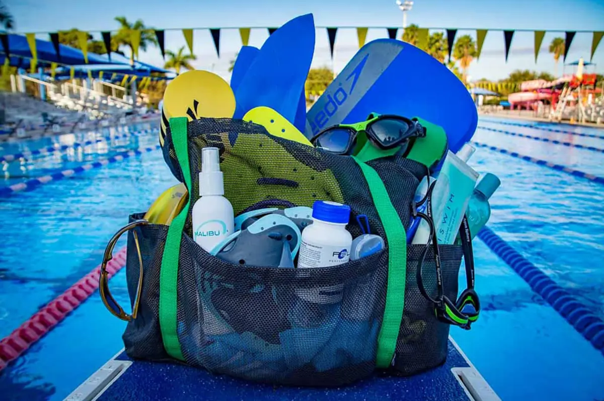 وسایل شنا بر اساس سبک‌های مختلف شنا